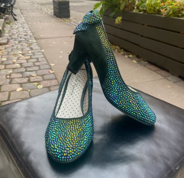 Lola Ramona Ava Trina 1 Lola Ramona Ava Trina