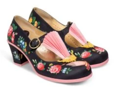 Hot Chocolate Design Femme Revolution