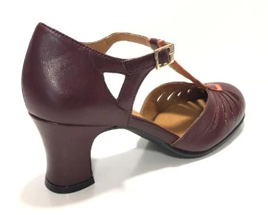 Rock N Dot Daphne Wine With Coral Trim 3 Rock N Dot Daphne Wine With Coral Trim - Image 3